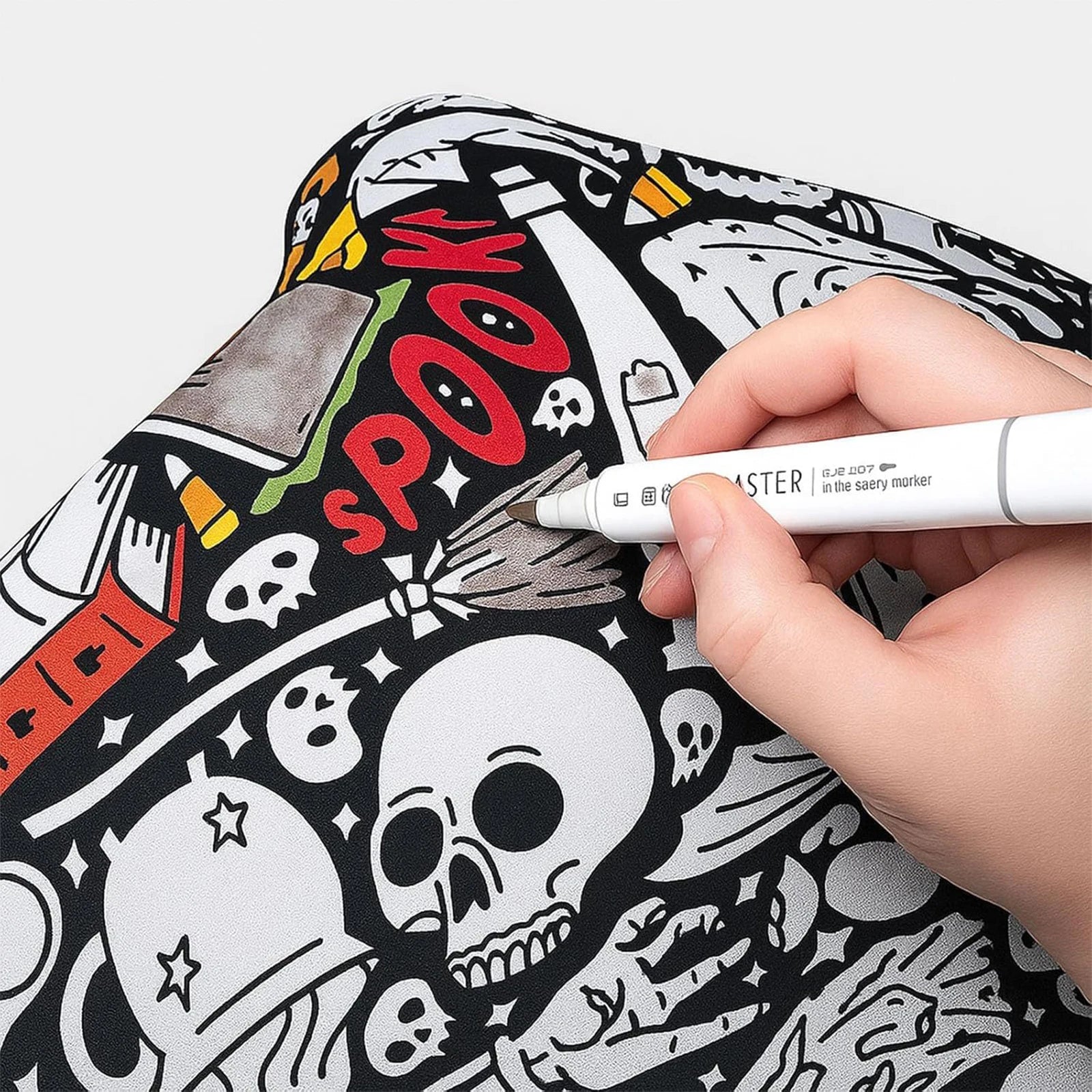 Unleash Your Creativity with the DIY Coloring Blanket Set - Complete with Markers for Fun and Personalization!